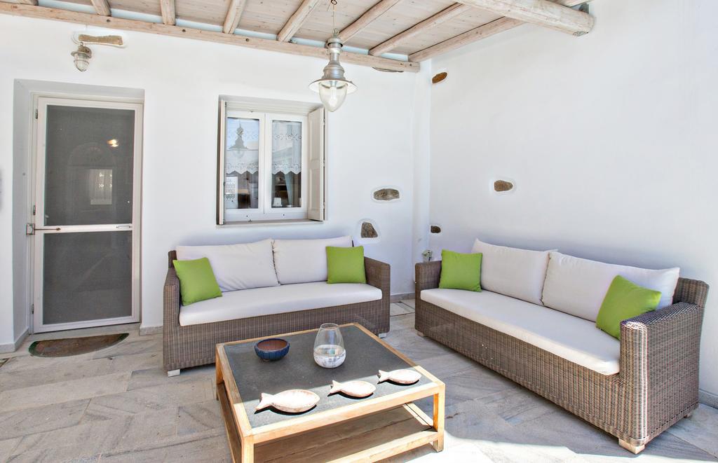 Renthousetinos Villa Bagian luar foto